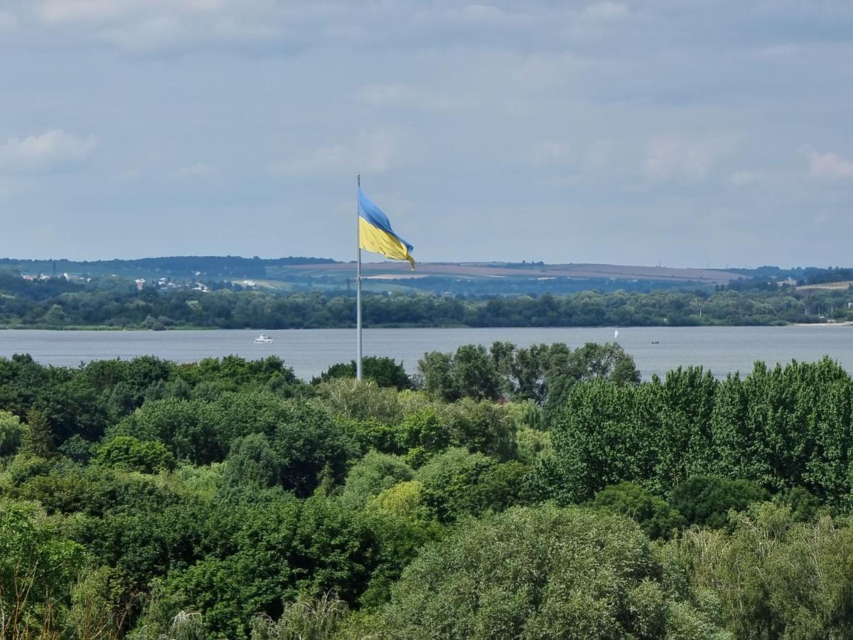 Світло Цілодобово Просторі Апартаменти Біля Гідропарку Топільче ترنوبل المظهر الخارجي الصورة